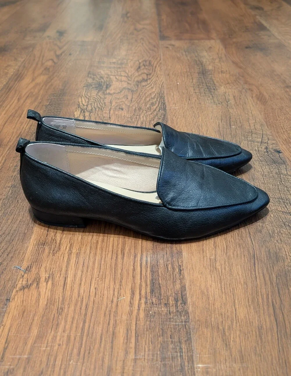 Franco Sarto Women’s Pointed Toe Leather Loafers Flats Size 8